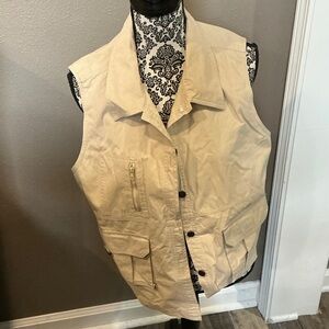 Cherokee Tan Women's Vest